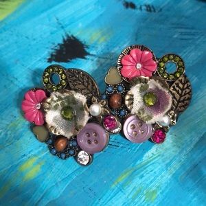 Adorable earrings that match almost any ought